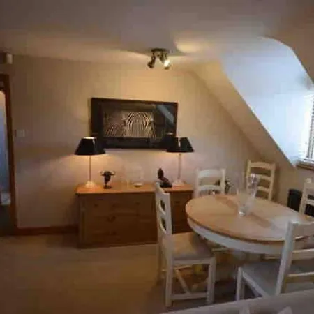 The Old Manor Coach House Apartment Cirencester Exterior photo