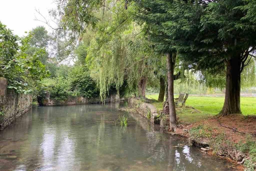 The Old Manor Coach House * Cirencester