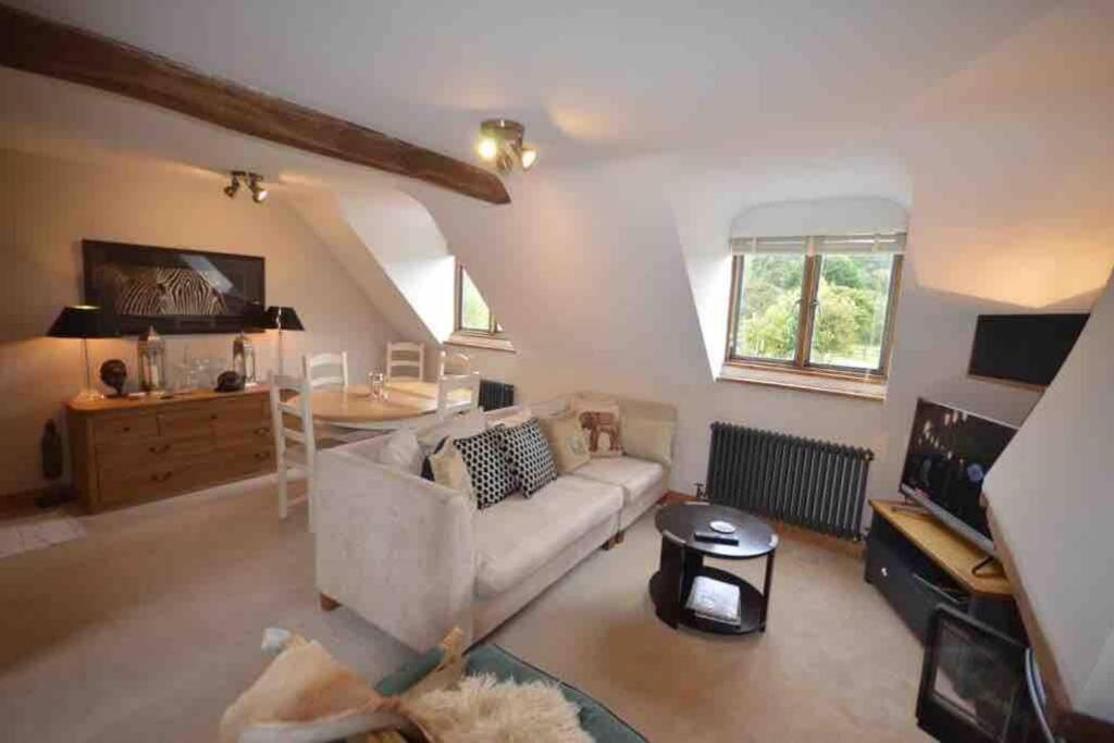 The Old Manor Coach House Apartment