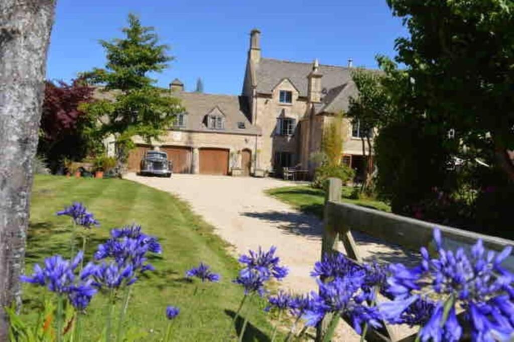 The Old Manor Coach House Cirencester